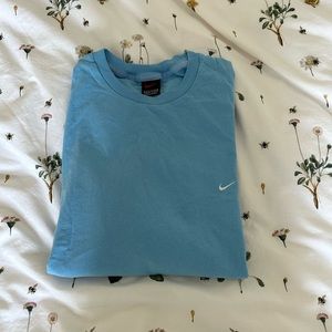 Nike tee